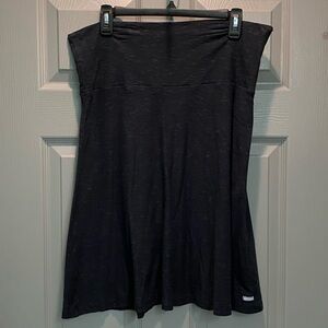 Columbia Women’s Skirt SZ M. Heathered Black. Like new!